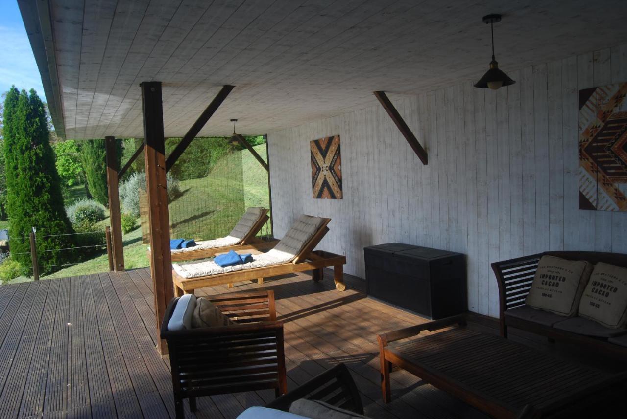 Au Son De L Angelus Bed and Breakfast Moncrabeau Buitenkant foto
